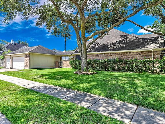 4th image of 2203 Pleasant Shade Ct