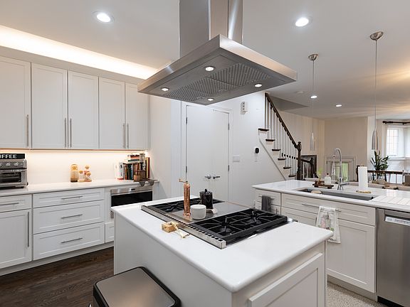 3rd image of 24 N Ada St #D