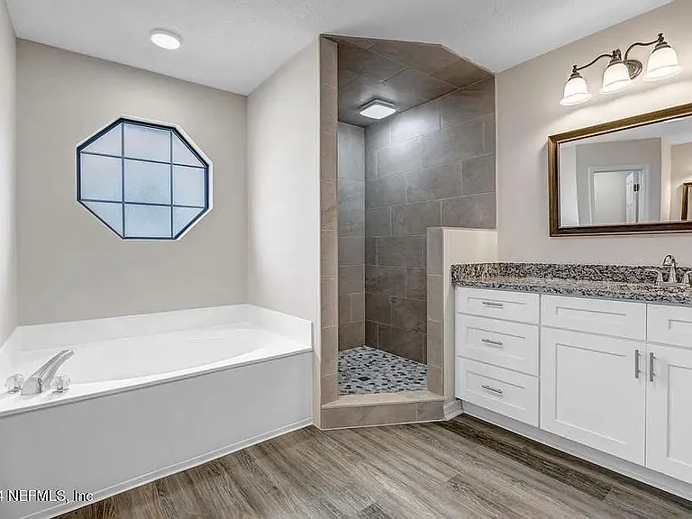 8234 Spencers Trace Dr — Photo 37
