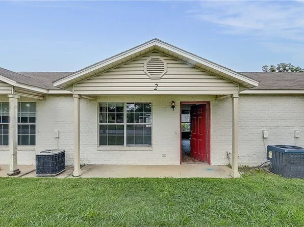102 Park St, Bentonville, AR