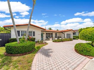 5002 SW 87th Pl, Miami, FL 33165