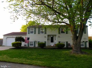 20 Constitution Rd, Laurel Springs, NJ 08021