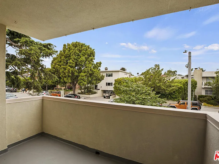 1538 Stanford St #8 — Photo 3