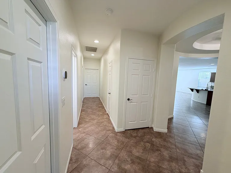 1936 Bluff Knoll Ct #LAS — Photo 13