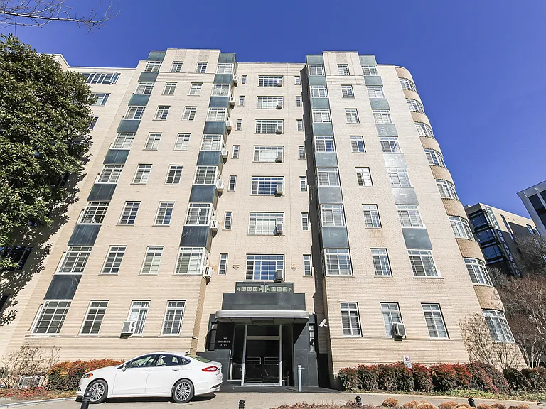 The Baystate — Photo 17
