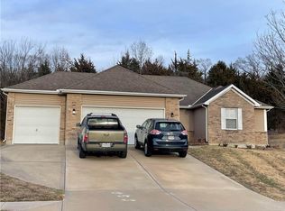 5021 NW Flintridge Dr, Riverside, MO 64150