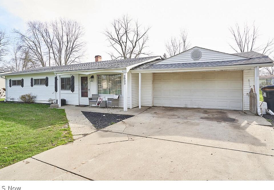 1st image of 2033 Hathaway Dr