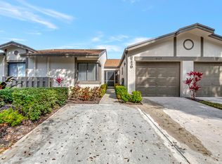 8229 Springview Ter, Boca Raton, FL 33496