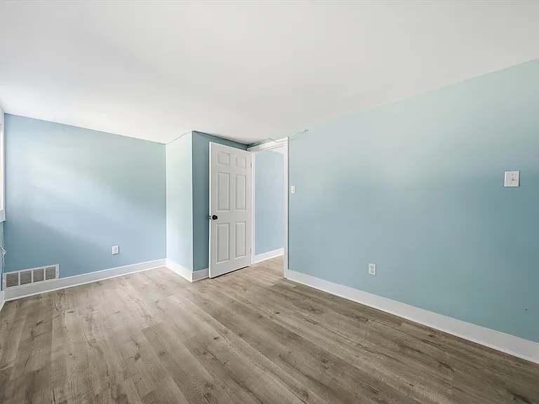 1072 Rocky Springs Rd — Photo 15