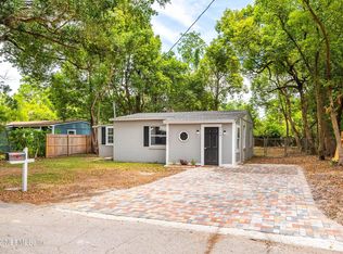 3715 Pine View Cir, Jacksonville, FL 32207