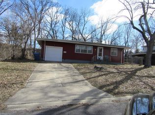 4044 Cranberry Ln, Saint Louis, MO