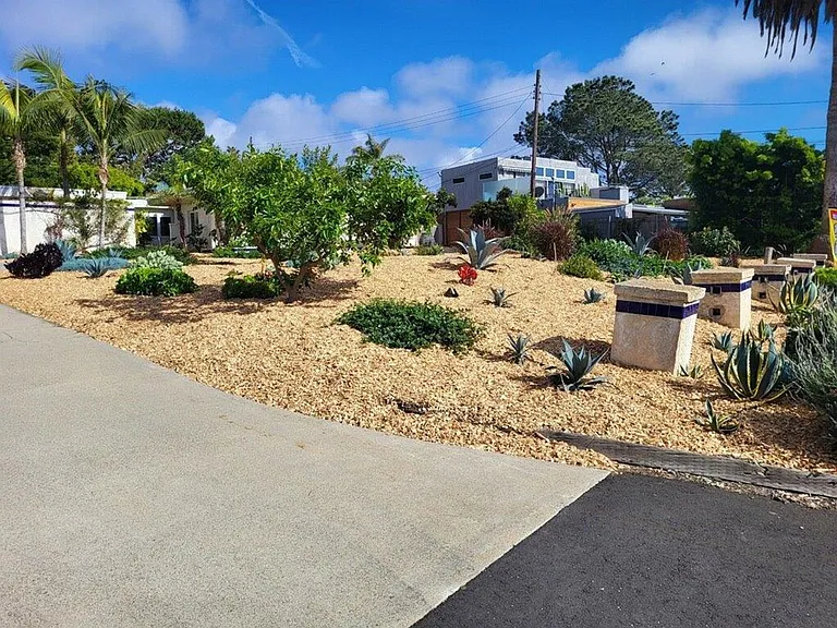 608 N Rios Ave — Photo 8