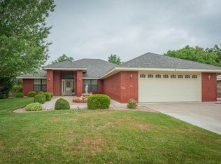6 Everglade Ct, Roswell, NM 88201