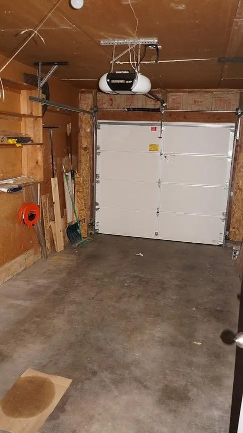 Home for Rent in Trending University Hills! — Photo 2