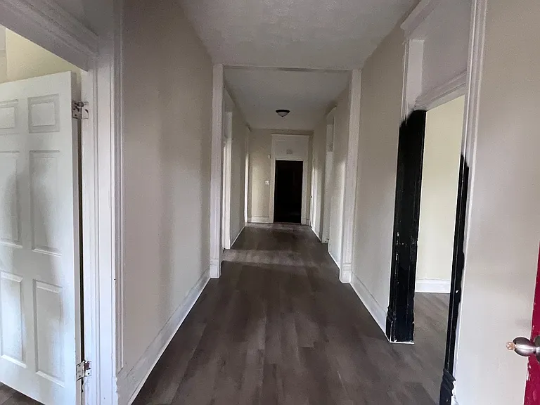 522 Virginia Ave — Photo 2