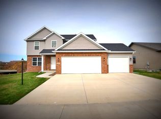 10414 N Heron Rd, Dunlap, IL 61525