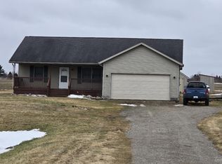 5688 Galbraith Line Rd, Croswell, MI 48422