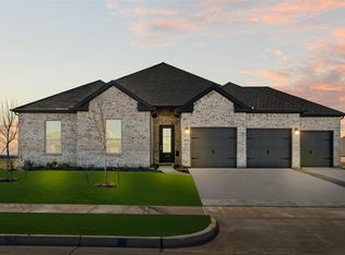 4026 Eagles Bluff Rd, Midlothian, TX 76065