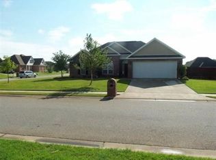 100 Library Ct, Kathleen, GA 31047