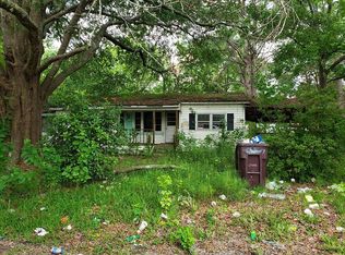 144 Westside Rd, Chadbourn, NC 28431