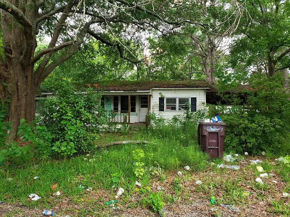 144 Westside Rd, Chadbourn, NC 28431