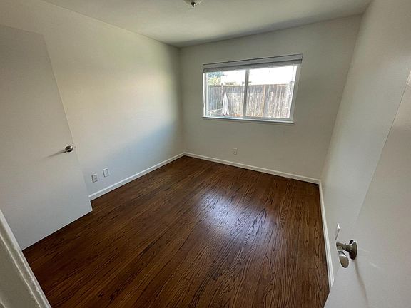 2nd image of 204 Lauren Ave