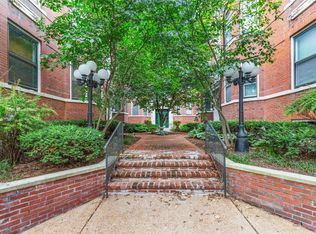 378 N Taylor Ave #E1, Saint Louis, MO 63108
