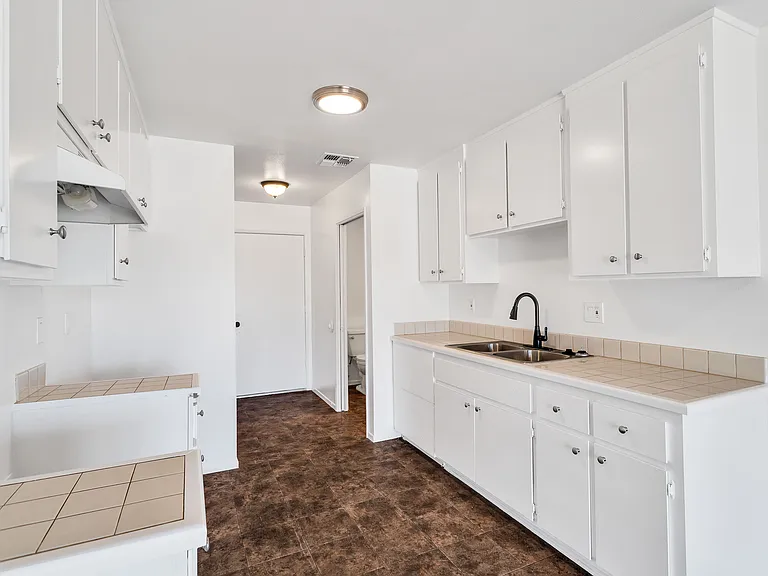 7208 Palo Alto Ave #4 — Photo 5
