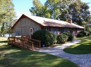 64 Eagle Ct, Montross, VA 22520