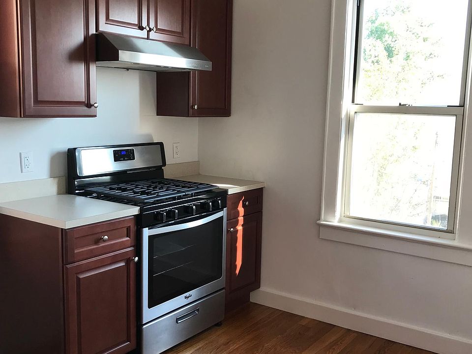 1st image of 287 Hayward St #2B