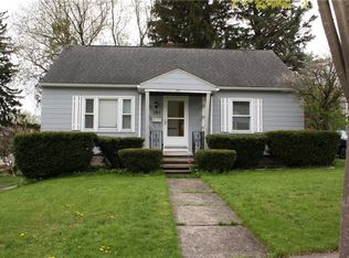 181 Harwick Rd, Rochester, NY 14609