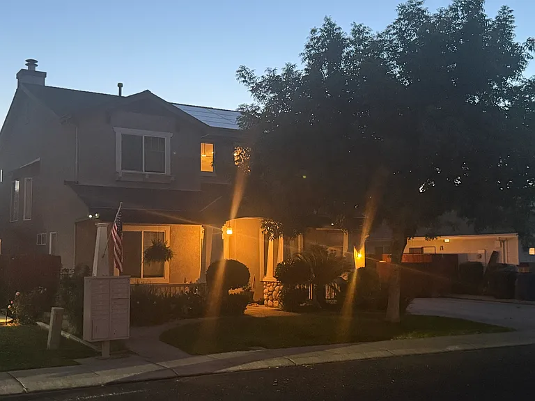 4213 Encore Ln — Photo 2