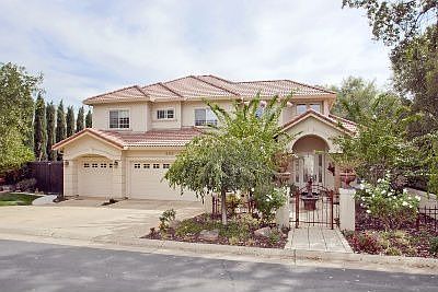 1st image of 5389 Hidden Glen Dr