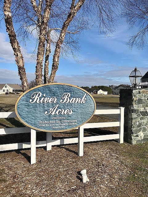 1st image of River Bank Dr