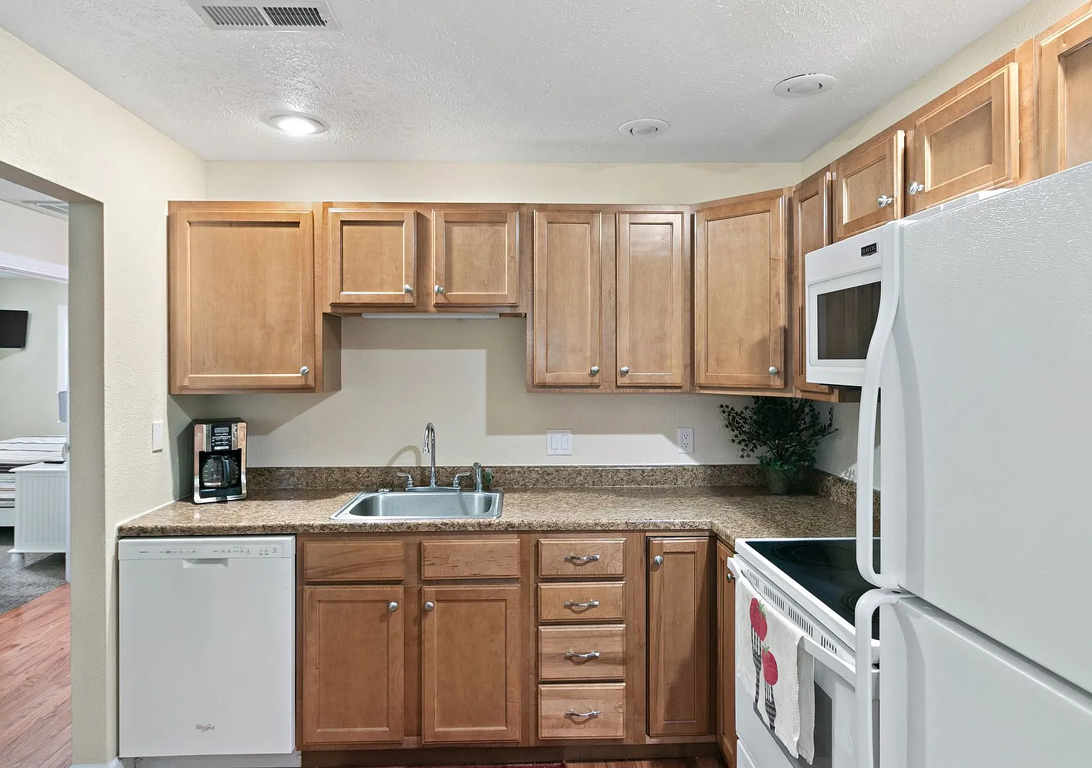Timber Ridge Apartments (Timber Ridge 64 LLC) — Photo 2