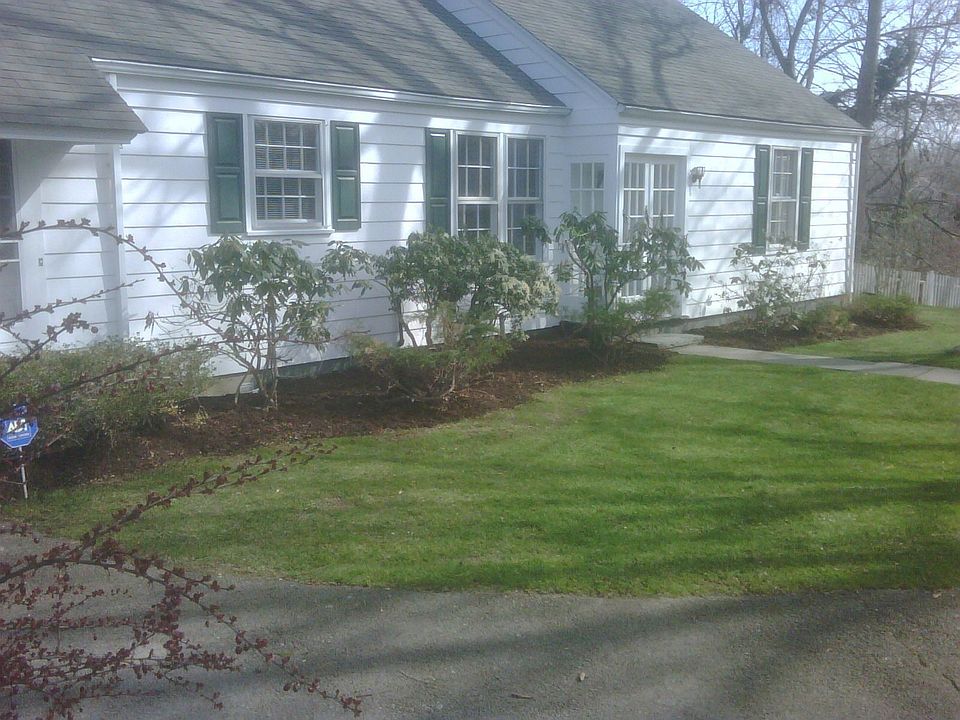 2nd image of 111 Split Rock Rd