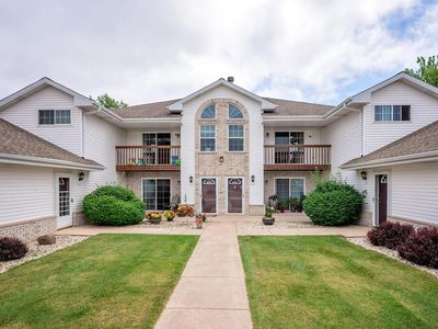 6145 South Creekside DRIVE #6, Cudahy, WI, 53110