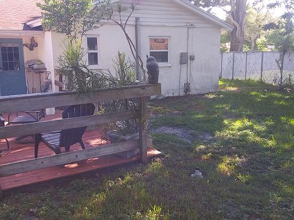 3rd image of 6975 Orkney Ave N