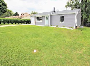465 N Hyde Pl, Bear, DE 19701
