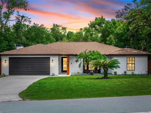 1820 N Merrick Dr, Deltona, FL 32738