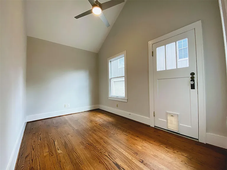 114 Munford St — Photo 4