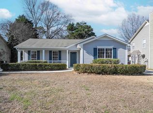 196 Jasmine Dr, Hoover, AL 35007