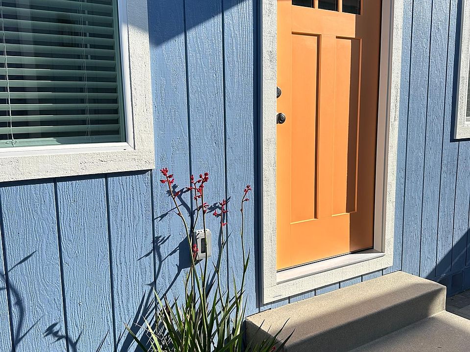 Ready to immediately move in. Private entry in rear of the lot with one parking spot for a small vehicle.