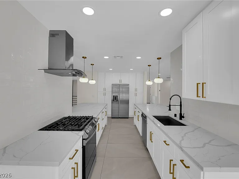 2845 Rosanna St — Photo 15