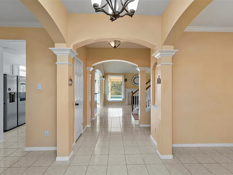 17531 Aspen Ridge Ct — Photo 2