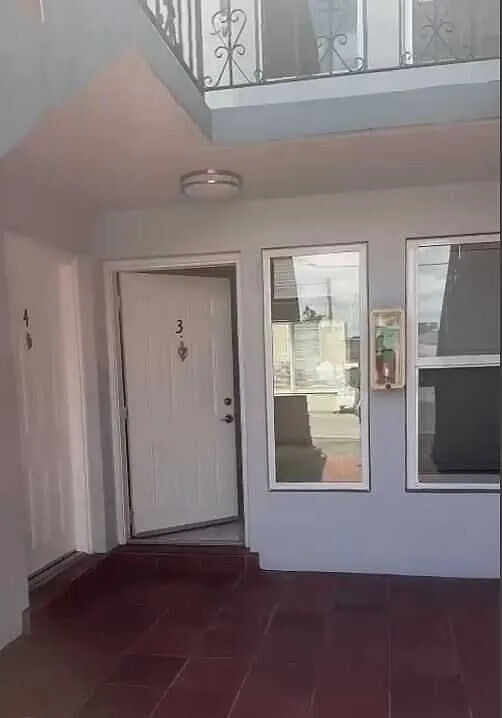 2 bed, 740 sqft, $2,000 — Photo 3