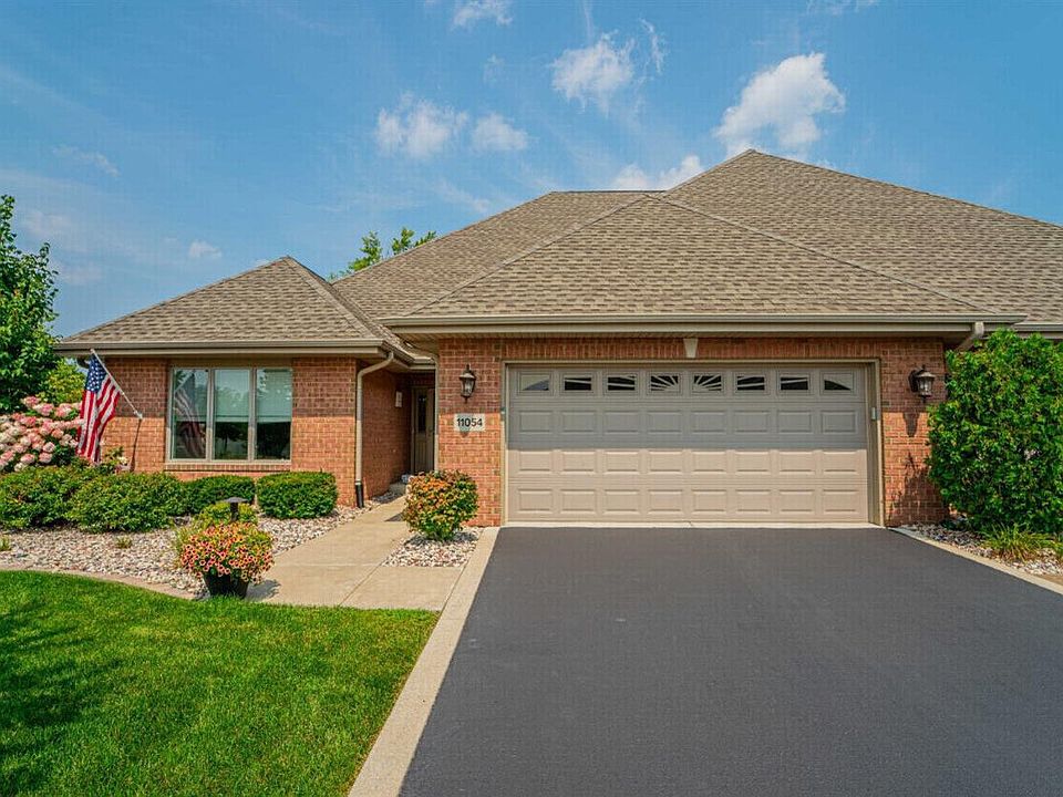 1st image of 11054 Lake Central Dr