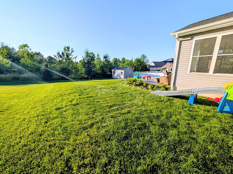 5568 Cooper Rdg — Photo 33