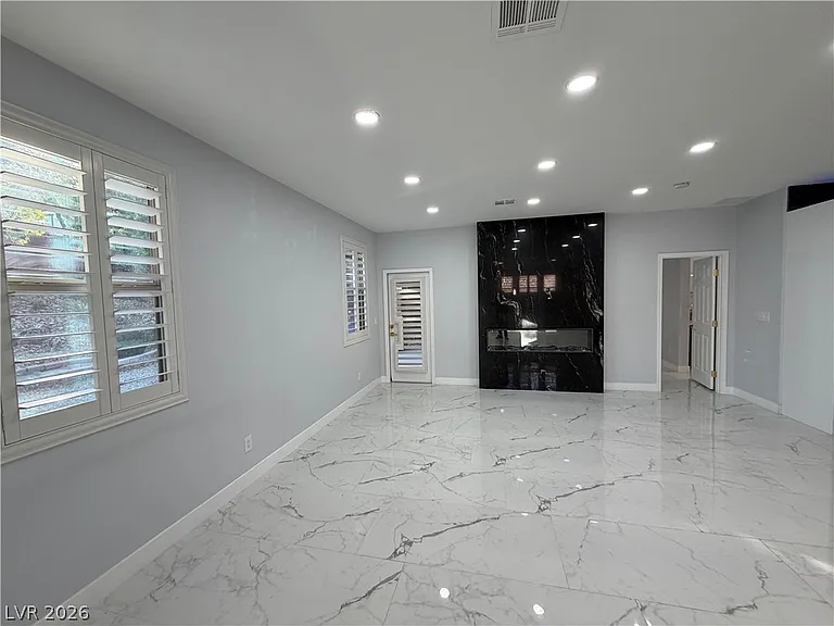 5501 Alden Bend Dr — Photo 6