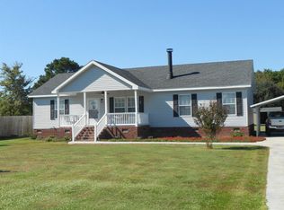 1283 Grove St, Summerton, SC 29148